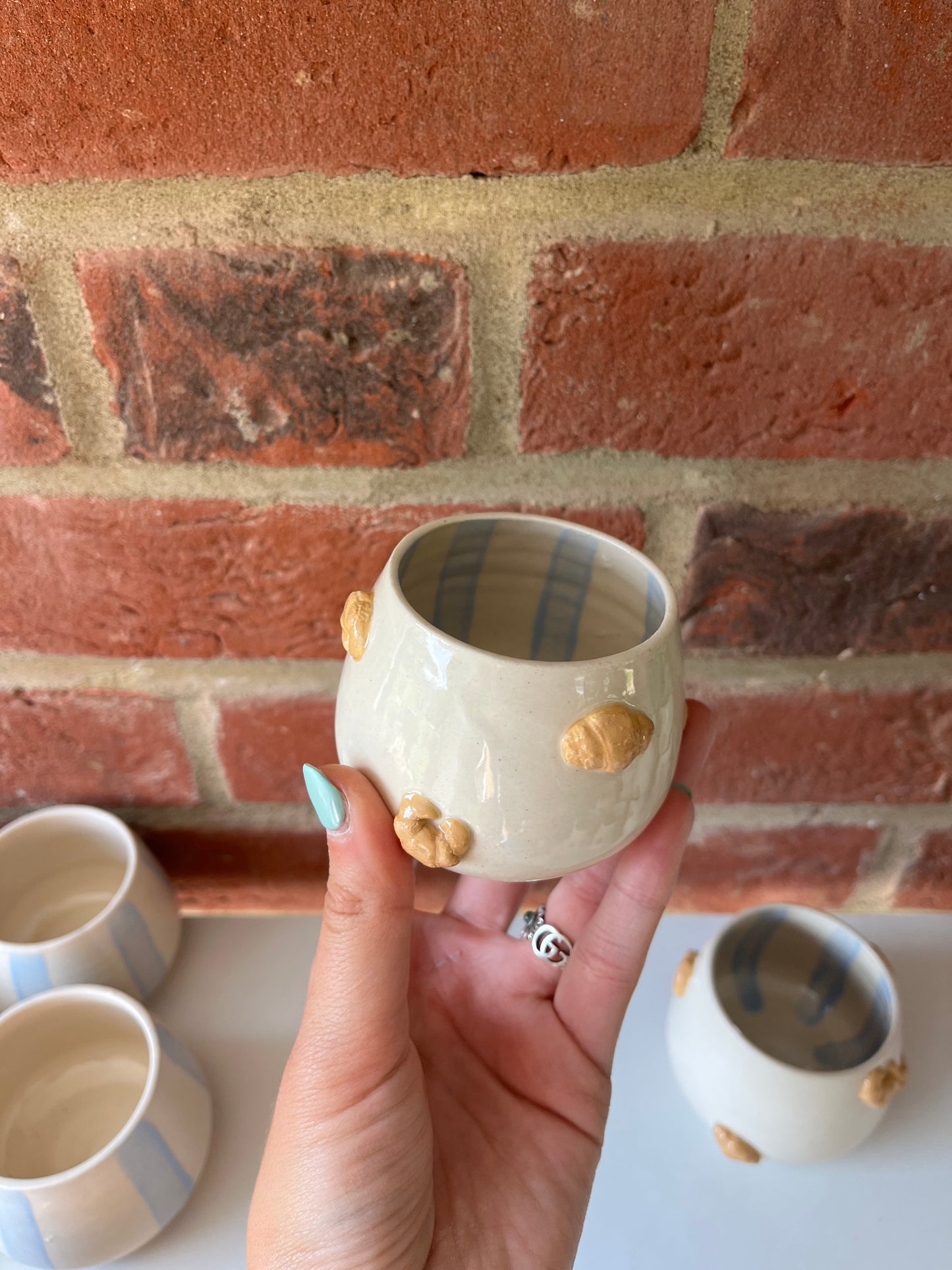 Mini croissants cup