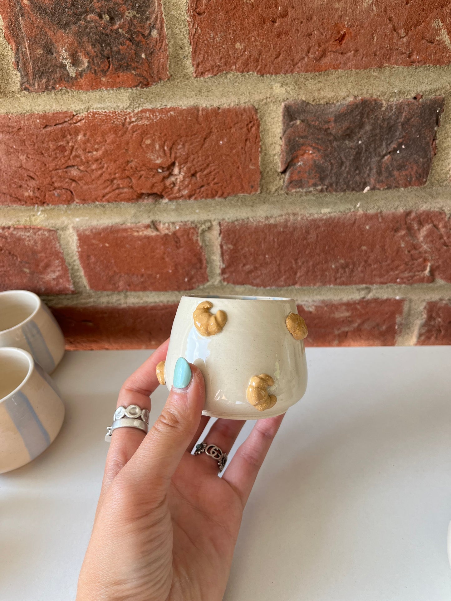 Mini croissants cup