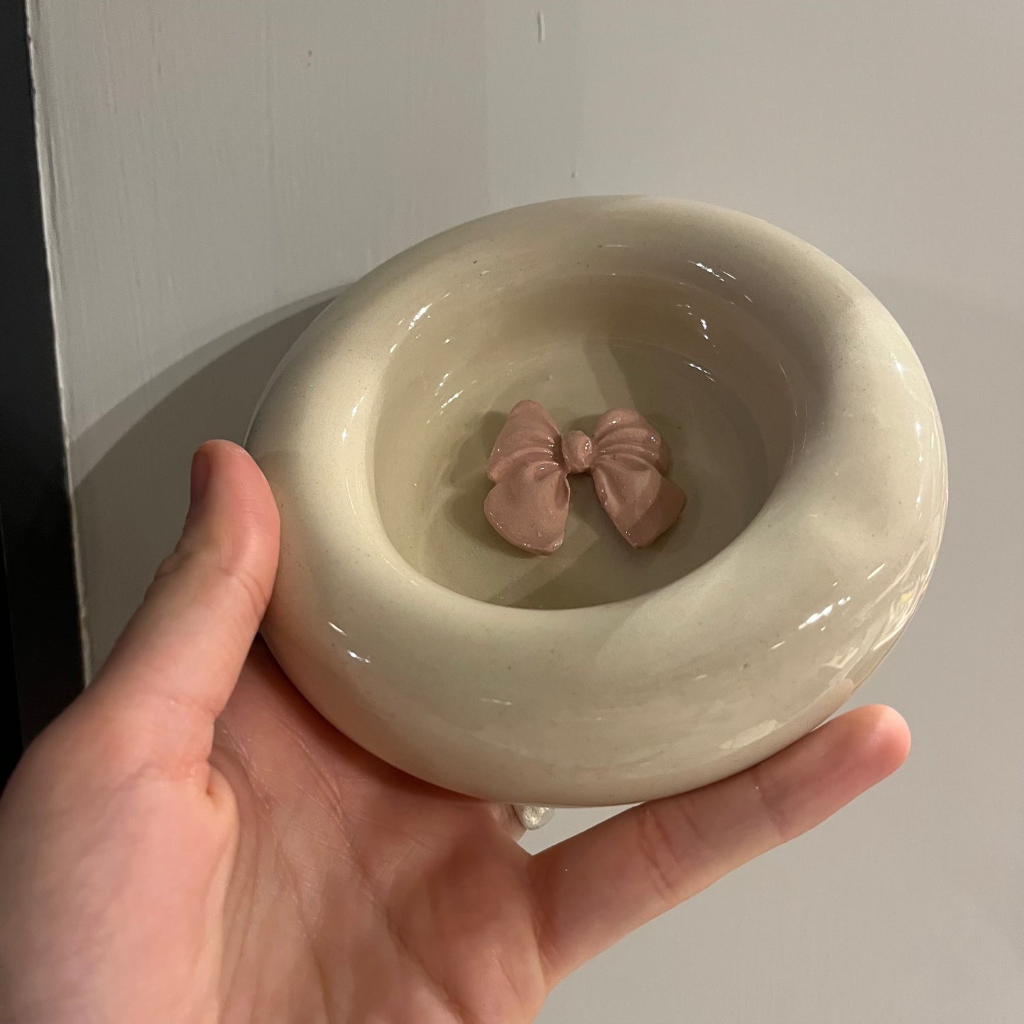 Pink bow bubble trinket dish