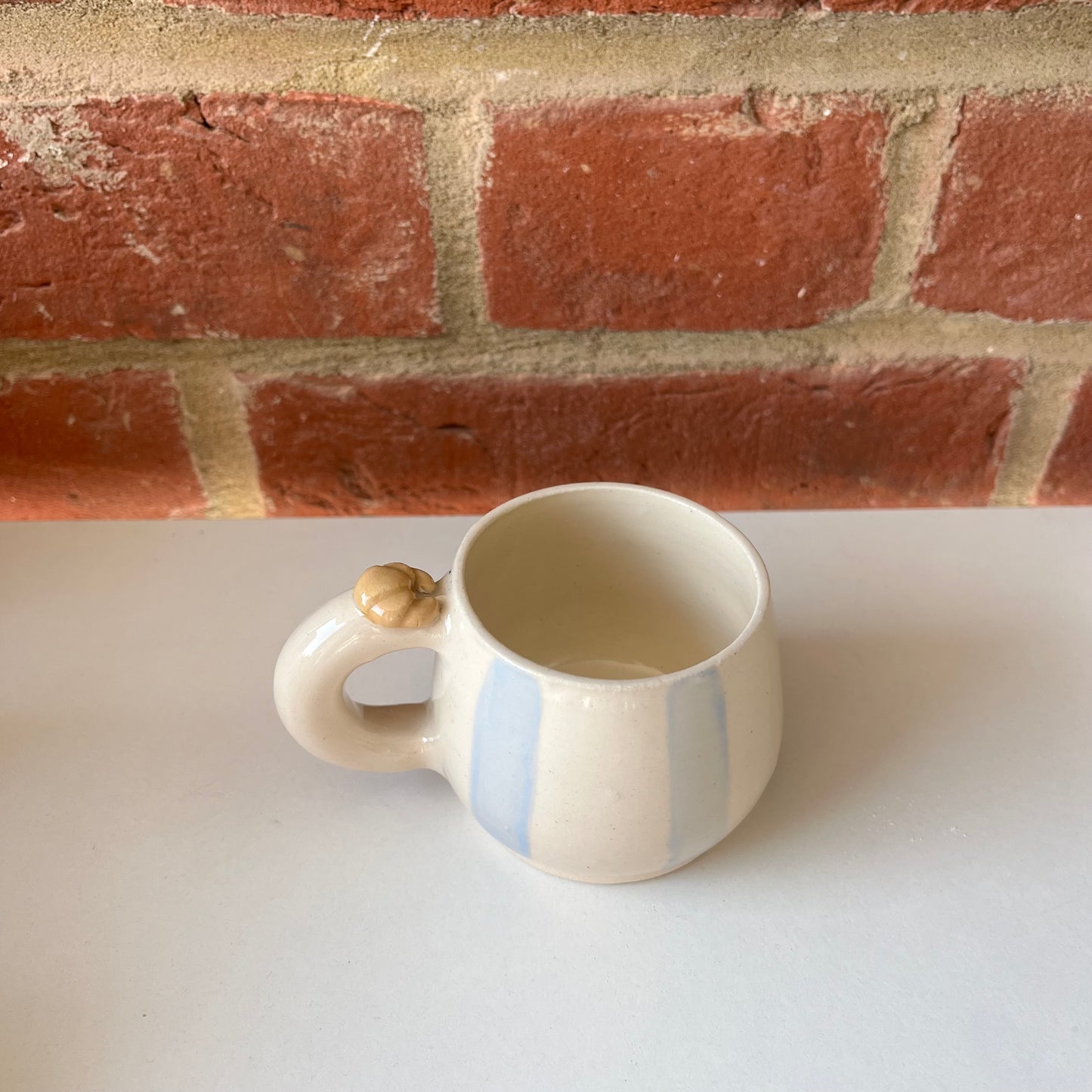 Mini croissant mug
