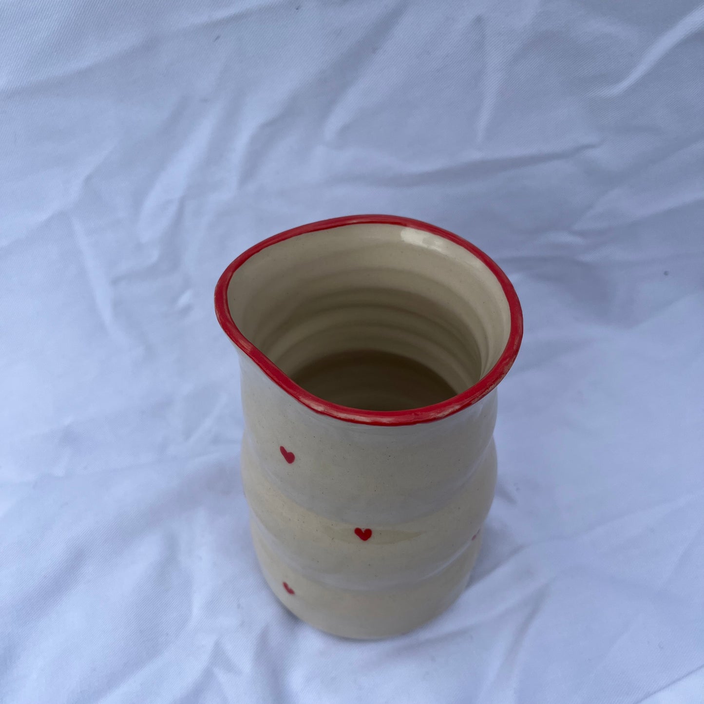 Small bubble heart carafe / jug (red rim)