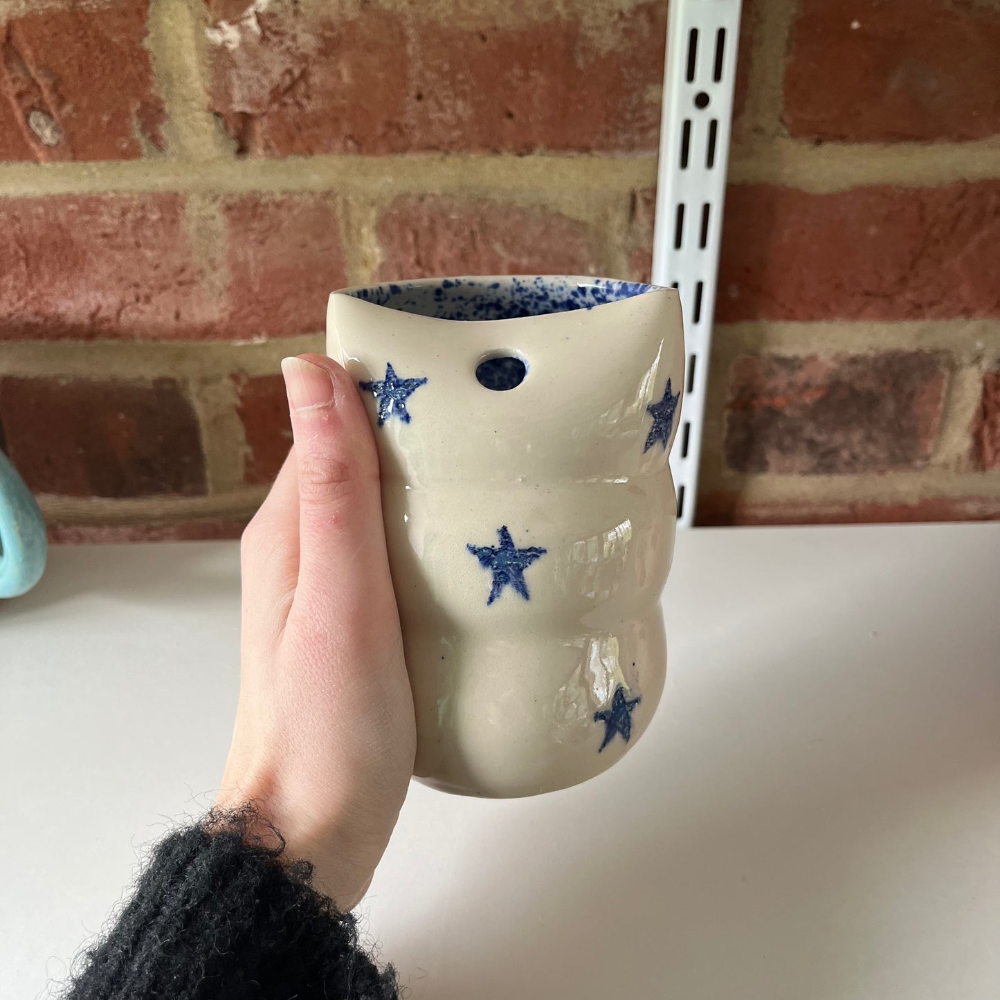 Imperfect star straw cup